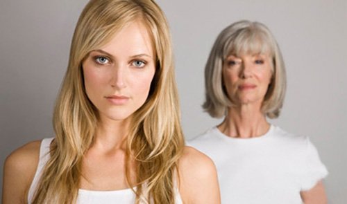 Mất hết bạn bè vì mẹ chồng khó tính