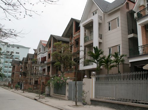 Hà Nội: Giá biệt thự thấp nhất còn 21 triệu đồng/m2