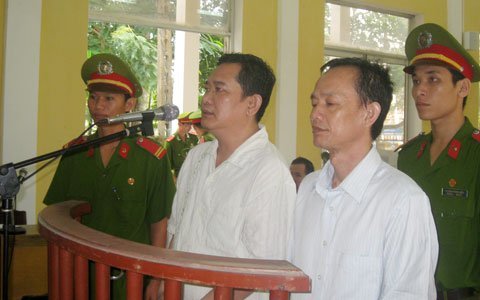 Quan đánh cờ khai từng bỏ trốn vì nợ