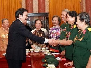 Chủ tịch nước gặp gỡ các cựu chiến sỹ tinh nhuệ