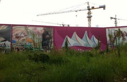 Savills: Phần lớn chủ đầu tư không muốn vay tiếp để làm dự án