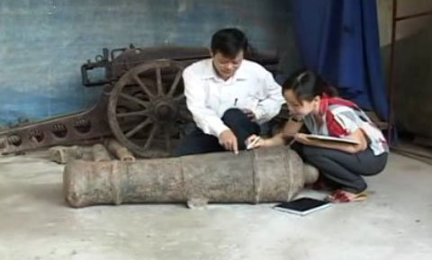 Phát hiện súng thần công dưới lòng hồ Thác Bà