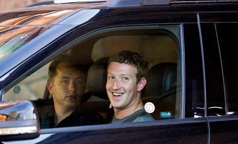 Mark Zuckerberg: Thách thức lớn khi chuyển sang di động