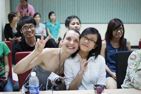 Mang giảng đường đại học đến gần hơn với học sinh