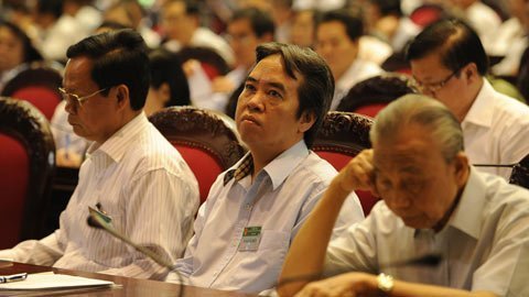 Thường vụ muốn chất vấn Thống đốc về nợ xấu