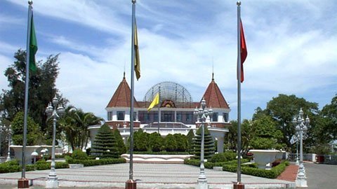 Thâm nhập sòng bài lớn nhất Việt Nam