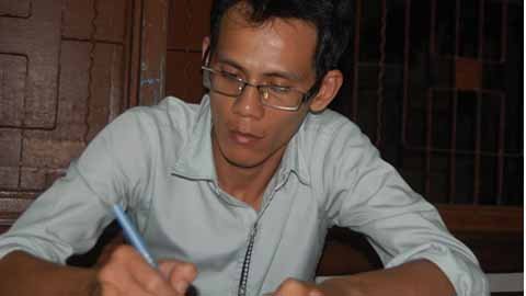 Xông vào nhà cướp tiền rồi hãm hiếp nữ chủ nhà