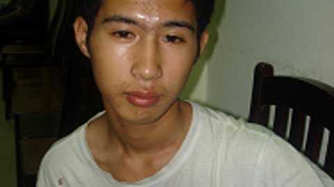 Thiếu nữ bị gã trai xông vào nhà khống chế ‘cướp tình’
