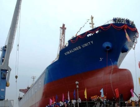 Vinalines lỗ hơn 1.400 tỉ đồng trong 6 tháng đầu năm