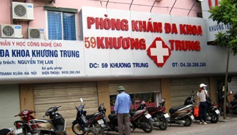 'Sờ gáy' nhiều phòng khám Trung Quốc