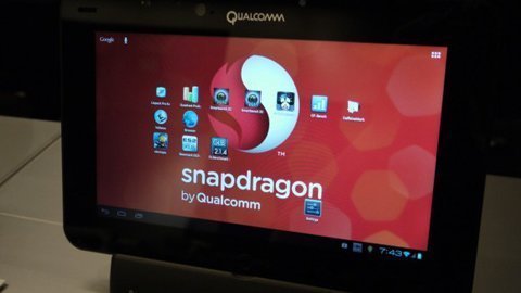 Tablet chip lõi tứ Qualcomm “hét” giá tới 27 triệu