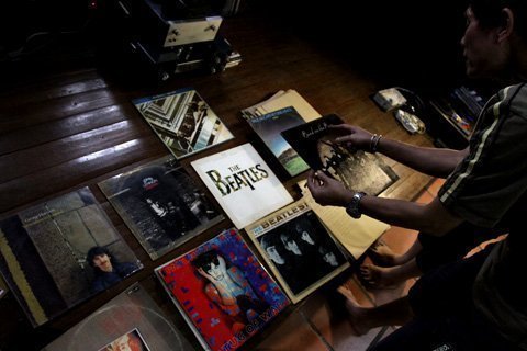 Hà Nội vẫn còn một kho đĩa than quý hiếm