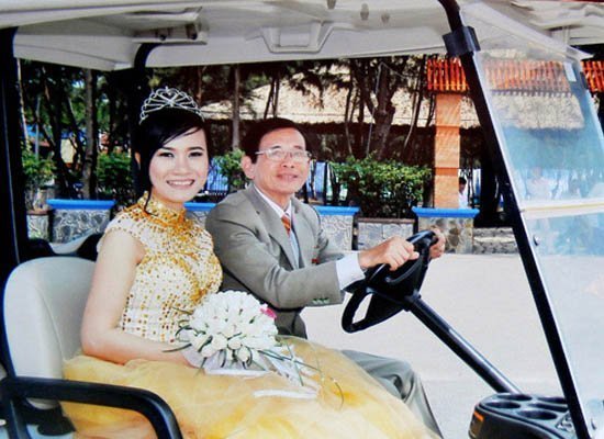 Kệch cỡm trò tìm vợ còn trinh của các đại gia