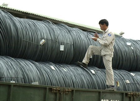 Thép Trung Quốc dìm thép Việt Nam