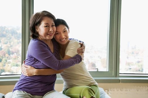 Con dâu gì...đã xấu, gò má lại cao