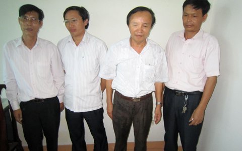 Khởi tố vụ Phó GĐ Sở đánh bạc