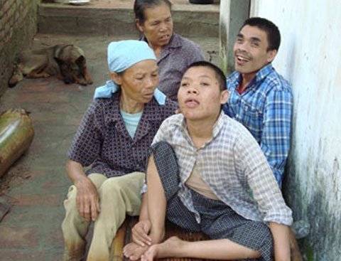 Những câu chuyện chung chồng ấm áp tình người