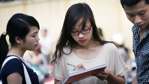 Hết 'mưa' điểm 10 và biến động điểm chuẩn