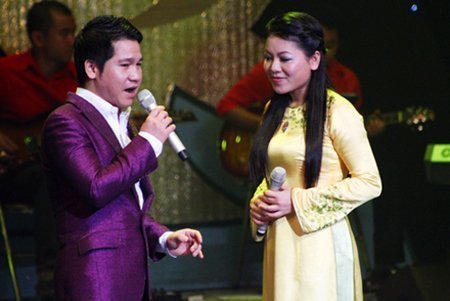Hé lộ cát-sê ‘khủng’ của ‘sao’ nhạc đỏ
