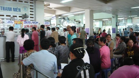 'Viện phí tăng một đồng cũng chết người nghèo!'