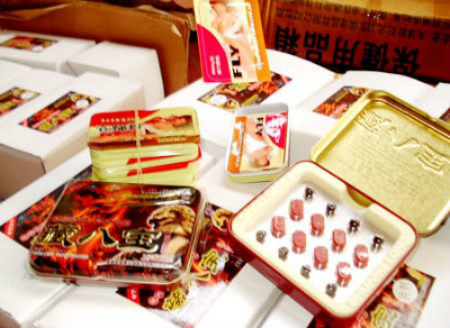 Theo dấu nữ sinh rao bán thuốc kích dục nữ