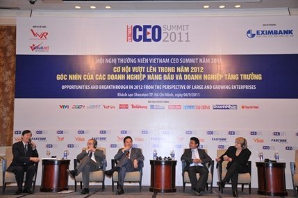 Tái cấu trúc DN: Cách mạng quy trình, công nghệ, con người