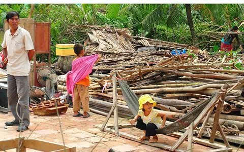 Người dân kể lại trận lốc xoáy kinh hoàng