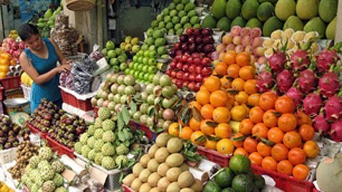 Một thành phố cấm bán trái cây ngoại