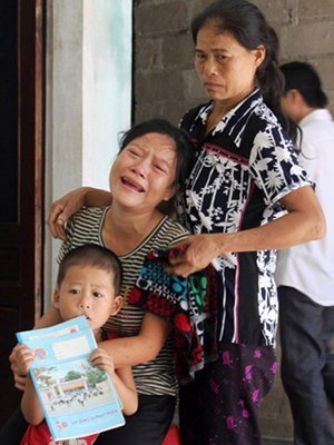 Vụ thai nhi tử vong: Kỷ luật kíp trực