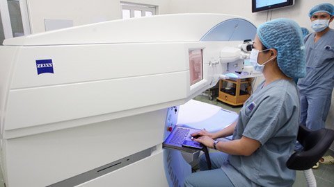 Femtosecond Laser - Ca phẫu thuật nhẹ nhàng cho đôi mắt khỏe