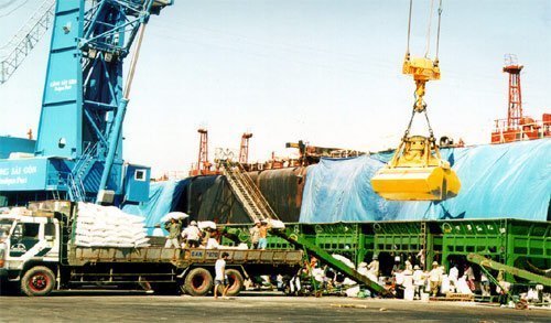 Sản xuất vẫn tiếp tục yếu đi