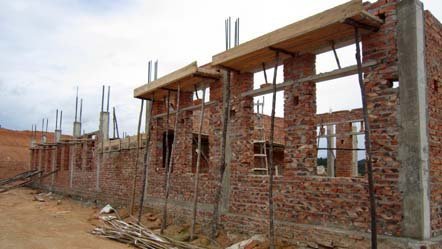 Thi công nhầm, chủ đầu tư ‘xin’ hợp lý hoá sai phạm