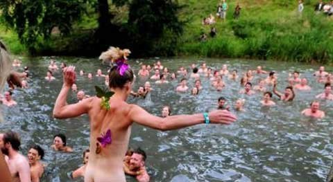 Bí mật của câu lạc bộ 