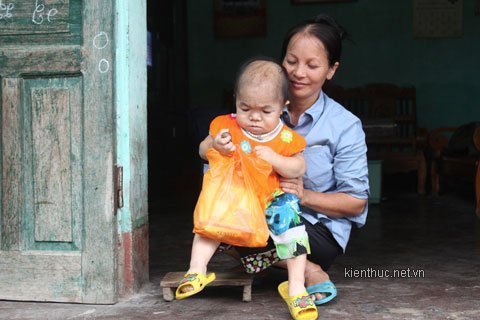 Thiếu nữ 22 như trẻ lên 3