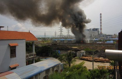 Cháy lớn tại khu công nhân Trung Quốc