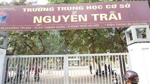 Giáo viên “khóc” vì những quyết định của trường