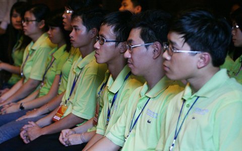 Nhiệt huyết thủ khoa giảm nhiều bởi cơm áo mưu sinh
