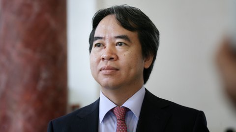 Chất vấn gì với Thống đốc Nguyễn Văn Bình?