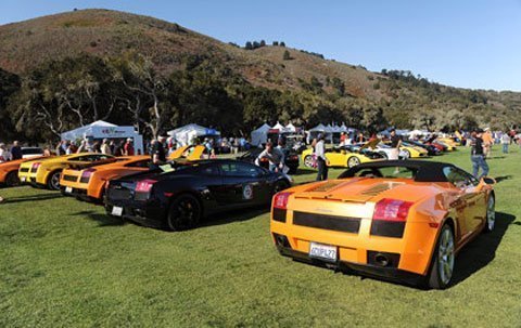 Màn trình diễn ấn tượng của dàn siêu xe Ý