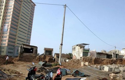 Hà Nội: Dự án chưa khởi công do… “ban quản lý yếu kém”