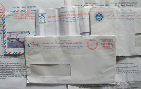 Thí sinh thận trọng với lời mời 'Nhập học'