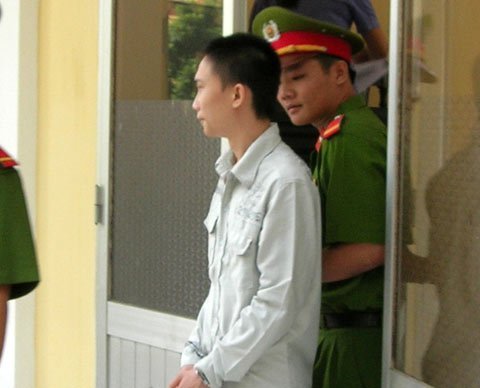 Đưa trẻ em đi chơi rồi “ôm ngủ” cả đêm