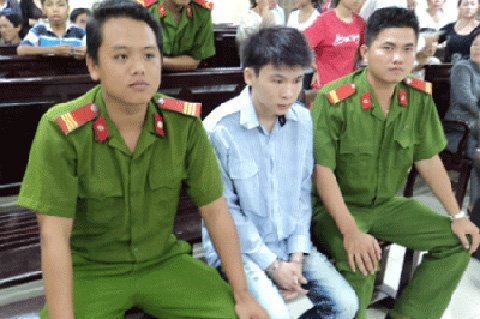 Đắng lòng nghe quý tử dâm ô với xác chết thú tội