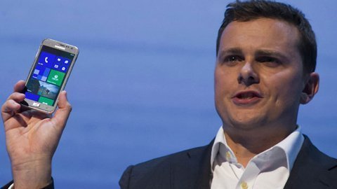 Siêu dế Windows Phone 8 đầu tiên lộ diện