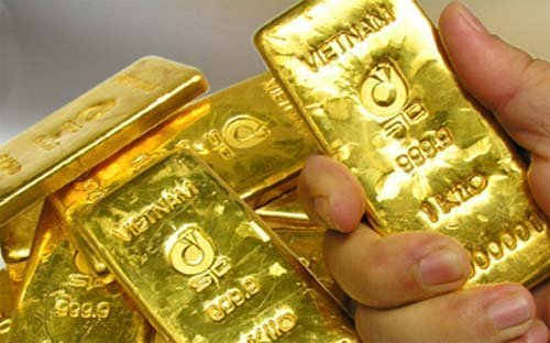 Vàng tăng giá, rủi ro đầu tư đám đông