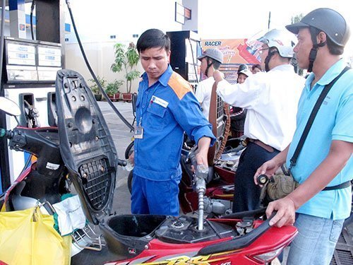 'Đại phẫu' cách điều hành xăng dầu