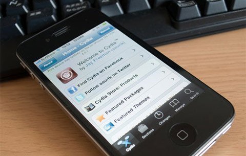 12 triệu tài khoản iPhone, iPad bị hack