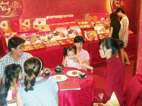 2012, bánh trung thu “nóng” sớm
