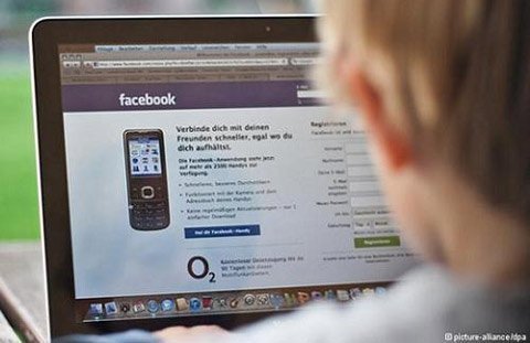 Thuê sát thủ giết bạn vì tranh cãi trên Facebook