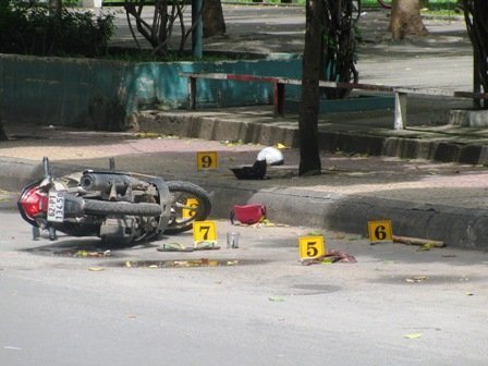 Đâm chém kinh hoàng giữa trung tâm Sài Gòn, 2 người chết